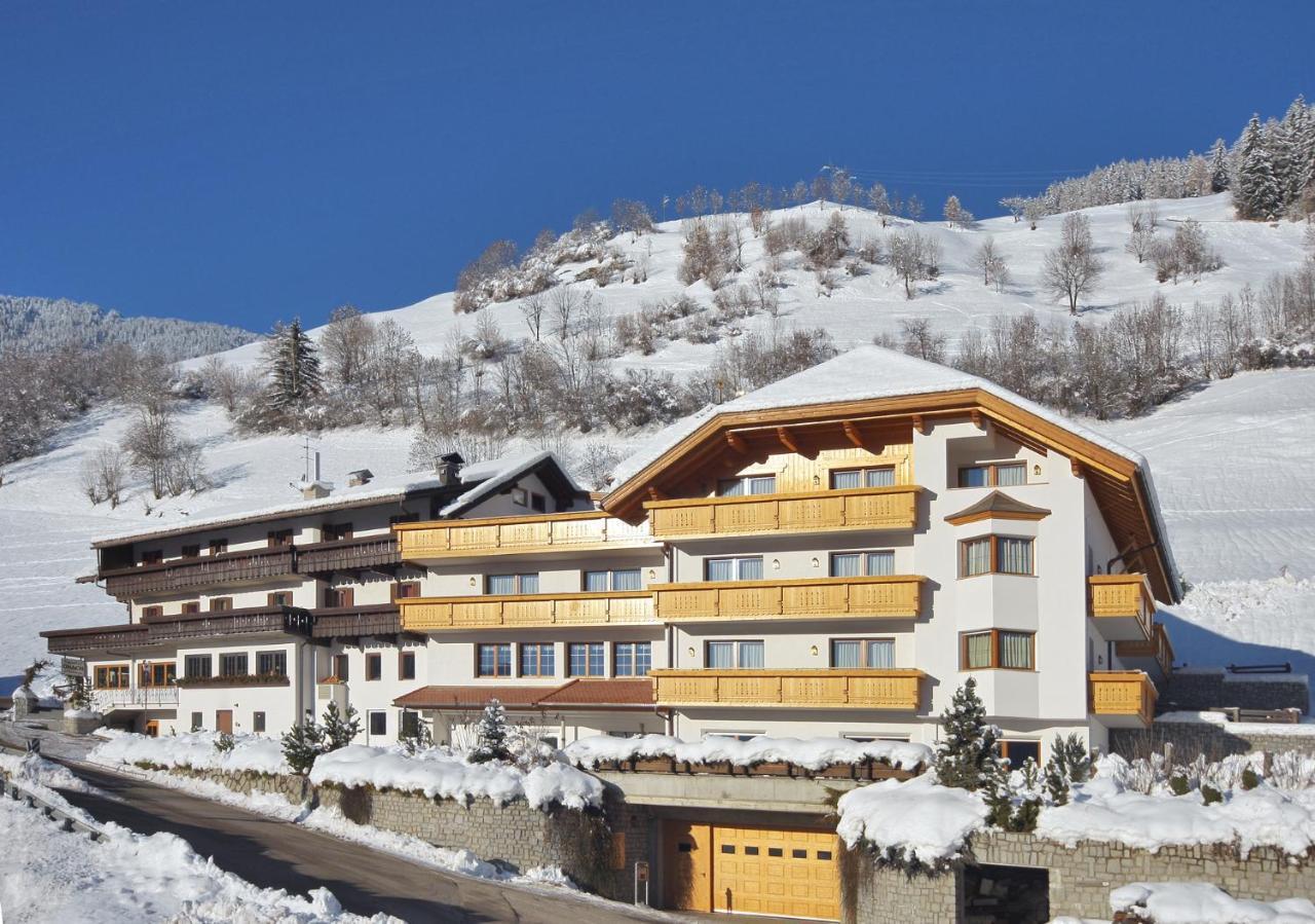 Hotel Onach San Lorenzo di Sebato Exterior foto